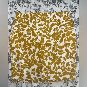 Loft Floral Print Skirt in Mustard and White Size 10P
